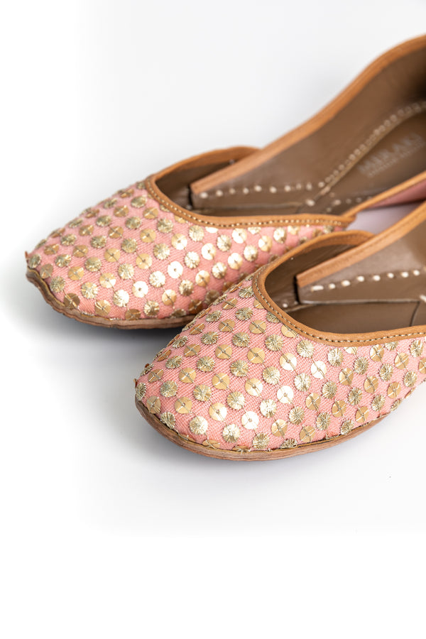 Handcrafted Gold & Pink Flats, inspired by the traditional form of South Asian Khussa/Jutti. Made with 100% genuine leather to keep you comfortable regardless of the occasion. Designed in collaboration with Shehzeen Rehman a.k.a The Desi Wonder Woman