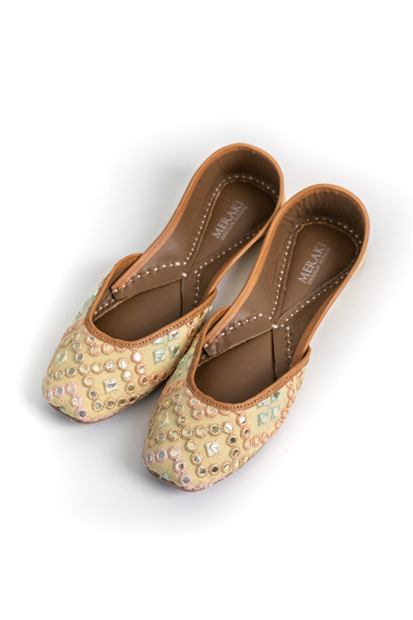 Handcrafted Cream Flats, inspired by the traditional form of South Asian Khussa/Jutti. Made with 100% genuine leather to keep you comfortable regardless of the occasion. Designed in collaboration with Shehzeen Rehman a.k.a The Desi Wonder Woman