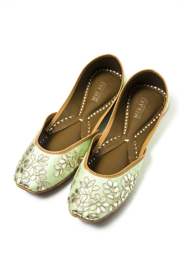 Handcrafted pale green flats, inspired by South Asian Khussa/Jutti design. Made with 100% genuine leather. Intricate gota embroidery and comfort come together to bring the most perfect flats for any occasion. 